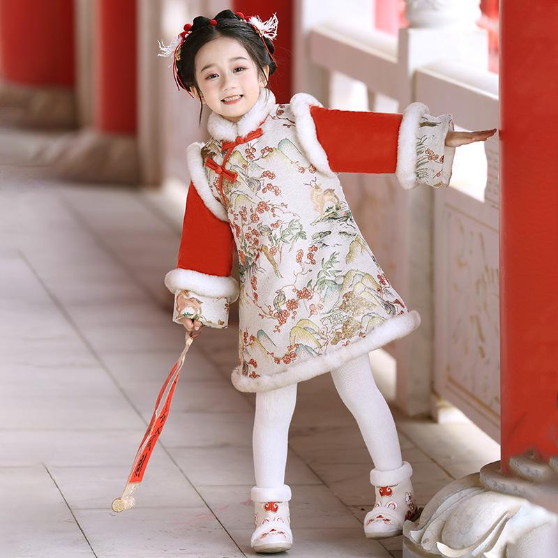 Girls' Winter Hanfu Cheongsam: Fleece-Lined Cotton Dress for Baby's First Birthday