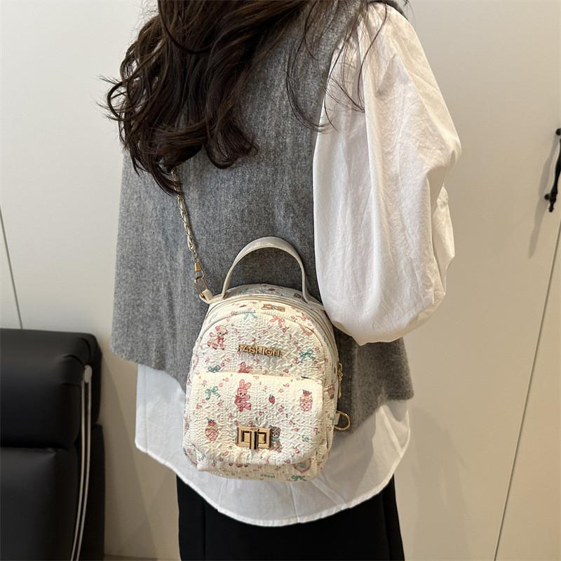 Casual Fashion Large Capacity Shoulder Bag For Daily Use With Durable Material