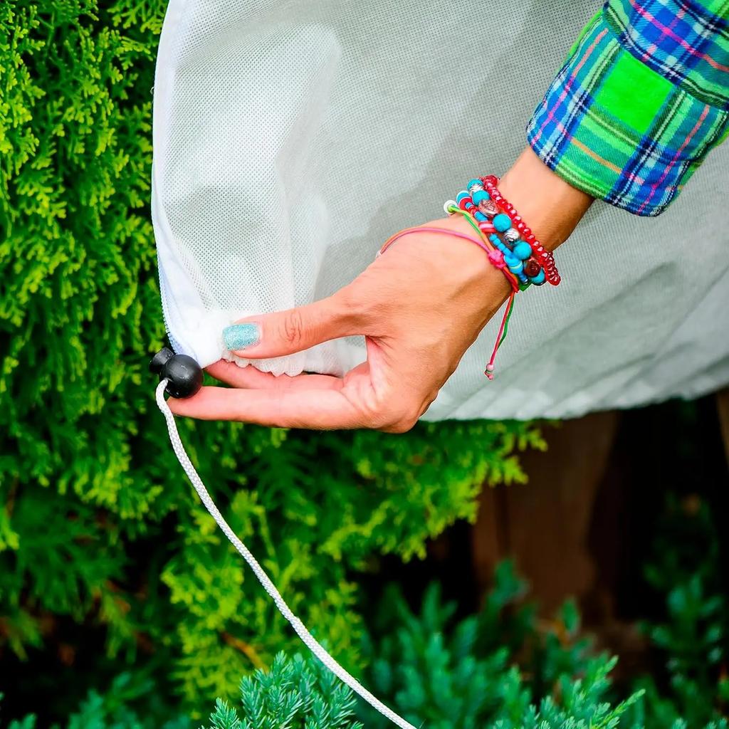 Multi-size Winter Plant Protection Bag Non-woven Plant Against Cold Warm Cover with Zipper Drawstring Vegetation Anti-Frost Bags