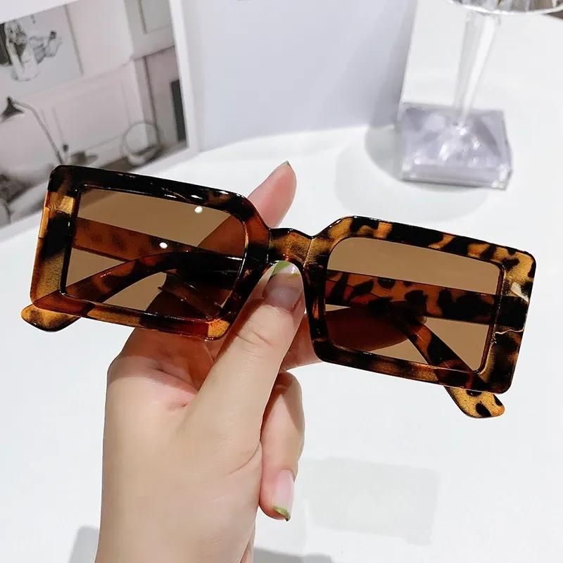 Summer New Square-Framed Sunglasses Vintage Outdoor Beach Small Frame Glasses Fashion Women Jelly-Colored Sunglasses