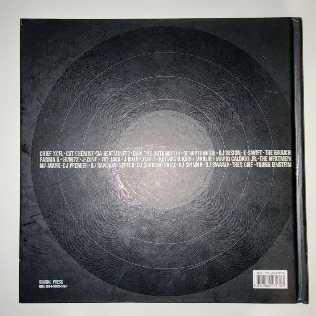 [USED] BEHIND THE BEAT Art Book