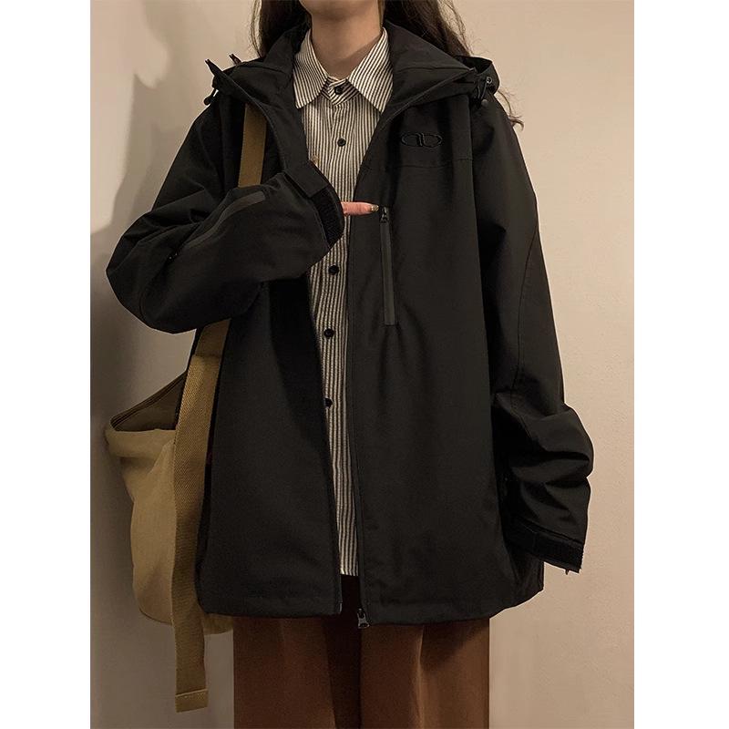 Jaqueta Corta-Vento Feminina 2025 Primavera American Vintage para Montanhismo - Casaco Casual Outdoor da Moda