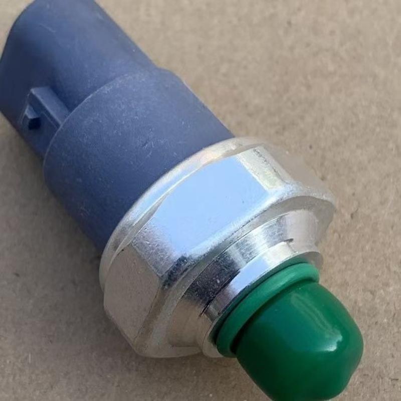 For BAIC X25 D20 Auto AC System Pressure Sensor