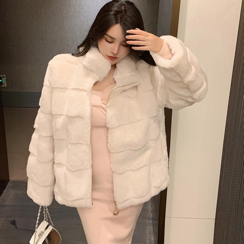 France Elegant Fur Warm Short Coat Women Winter Fleece Vintage Stand Collar Wool Jacket Korean Fashion Designer Clothes 2024 New