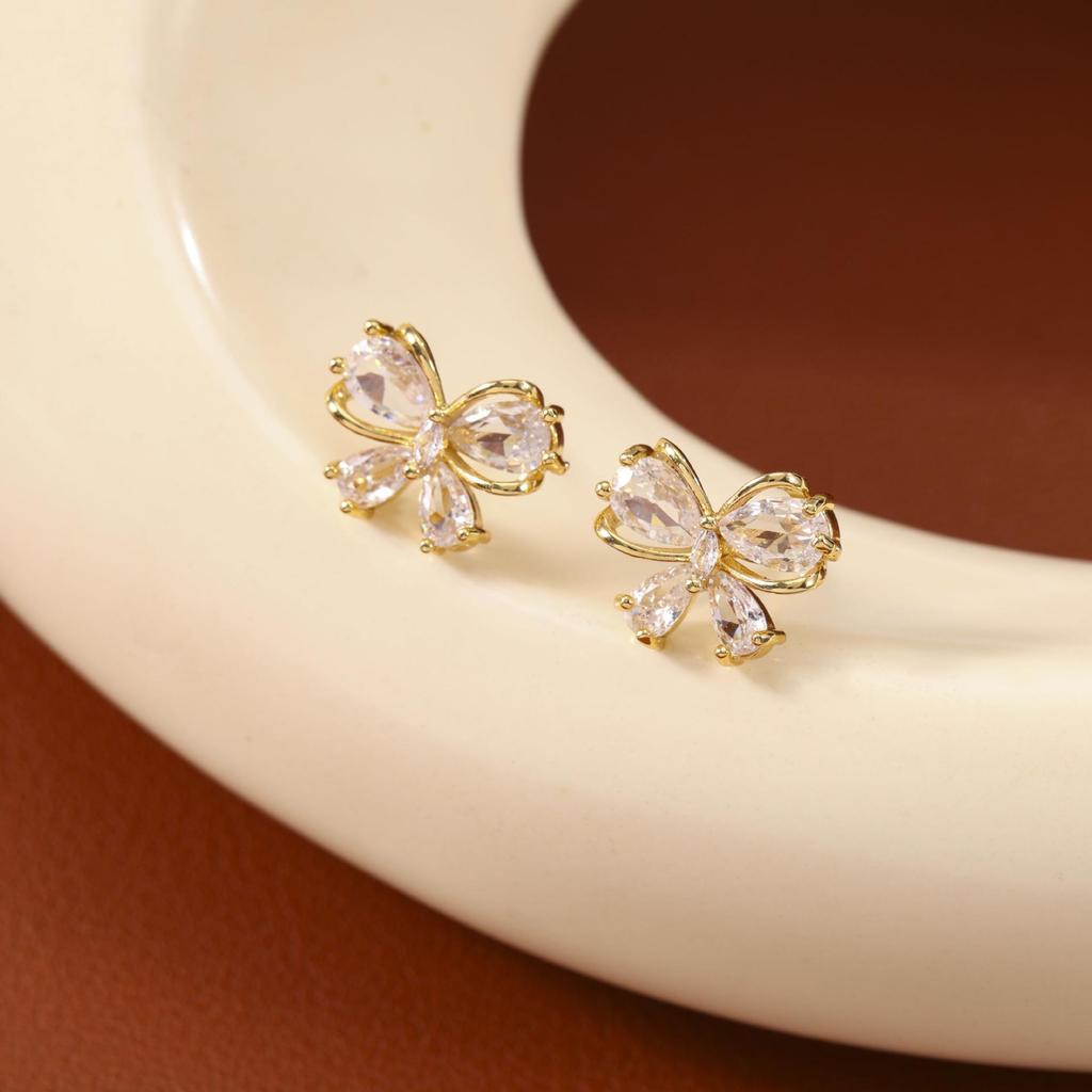 Elegant Zirconia Butterfly Earrings: Chic High-End Design for the Modern Woman