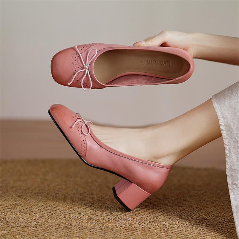 Fashion New Spring/Summer Genuine Leather Women Pumps Shoes for Women Fashion Brogue Designs Round Toe Loafers Shoes Women High Heels