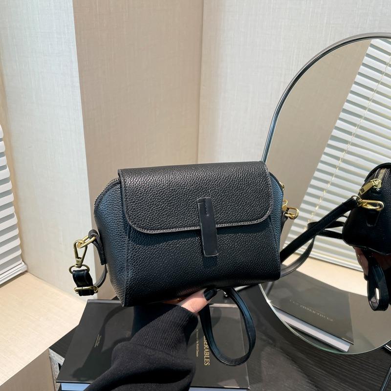 New small bag niche women's bag winter women's messenger bag shoulder messenger bag small square bag