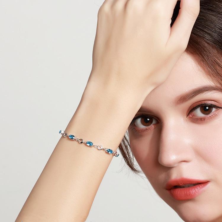 Himmelblauer Topas Inlay S925 Sterling Silber Armband - Kristall-Design für Damen, Ideales Geschenk für Freunde oder Geburtstage