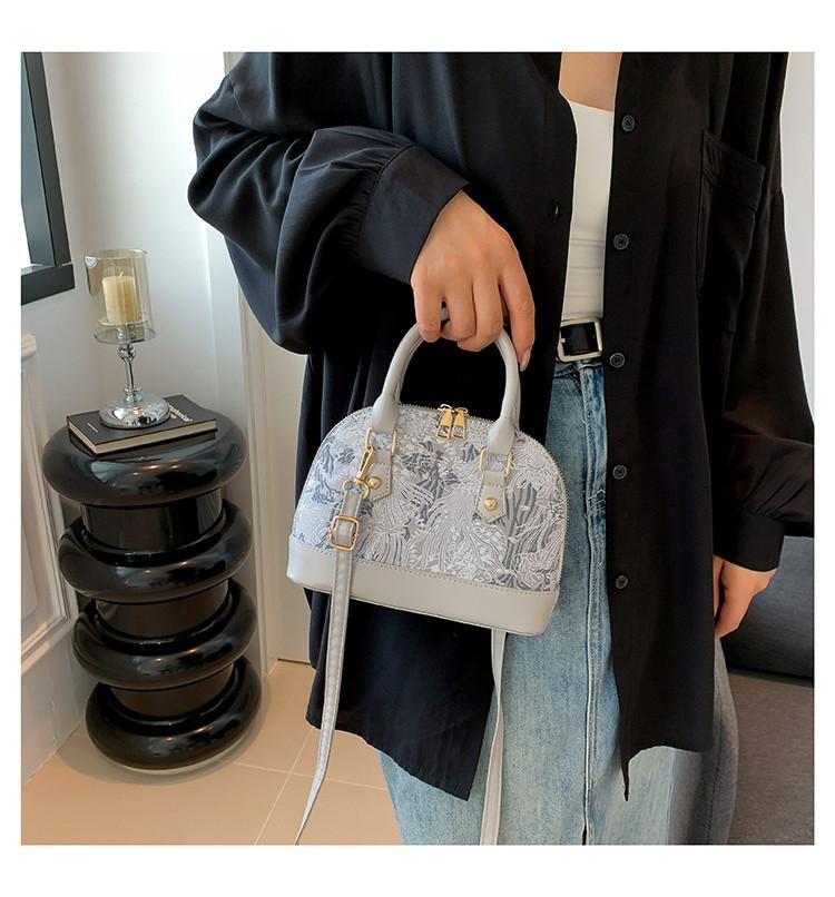 Trendy Street Style Women's Shoulder Bag 2023 Summer Fashion Shell Pu Bag