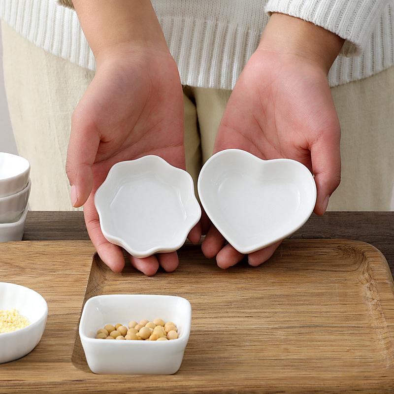 1pc Japanese White Ceramic Dishes Kitchen Seasoning Sauce Vinegar Multi-dish Hotpot Plates