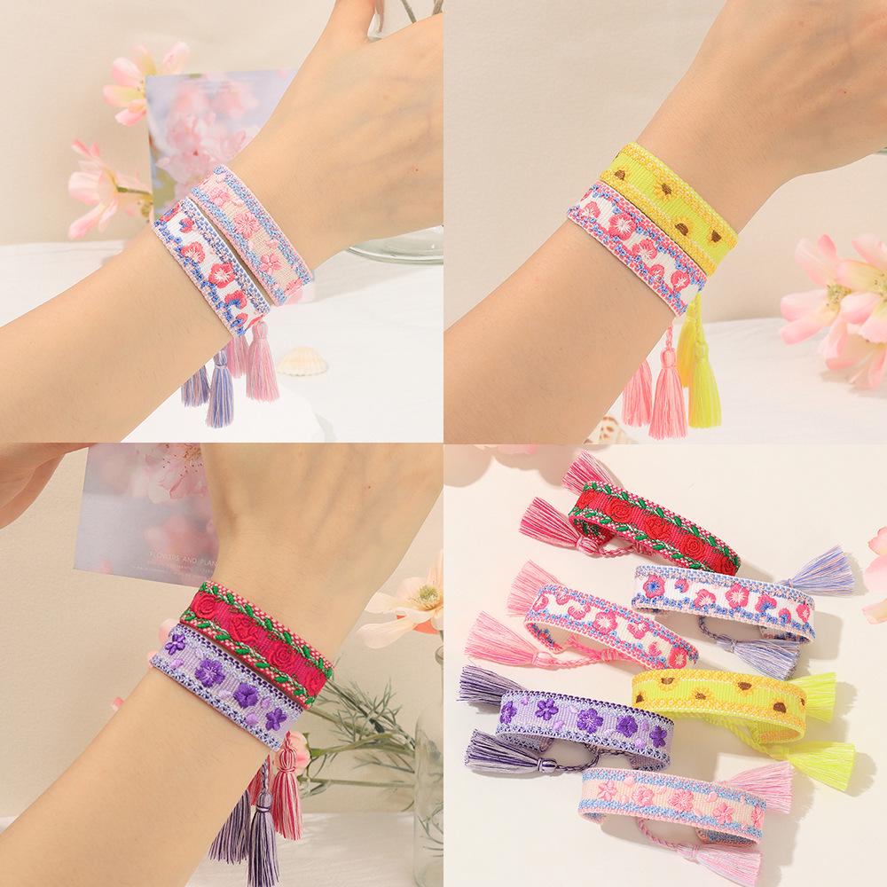 Handmade Floral Embroidery Tulip Bracelet with Unique Rope Chain Design