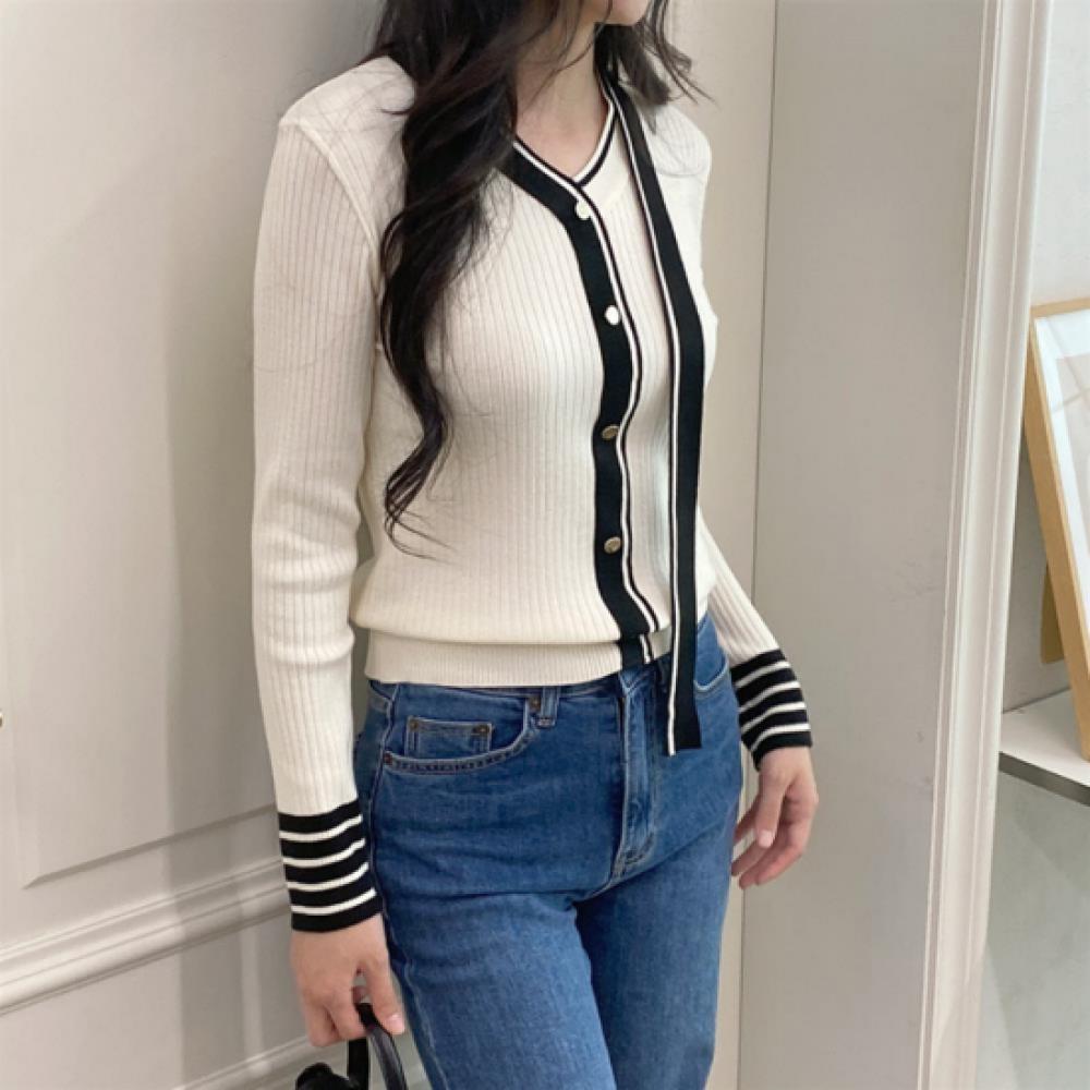 New ArriVals Open Run Women V Neck Button Knit With Next Strap Color