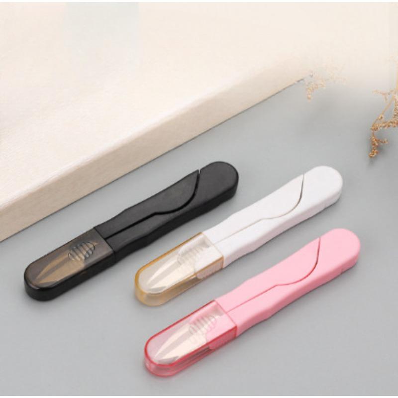 

Ножницы для рукоделия поставляются с крышкой, нитеобрезателем, ножницами для лески. розовый