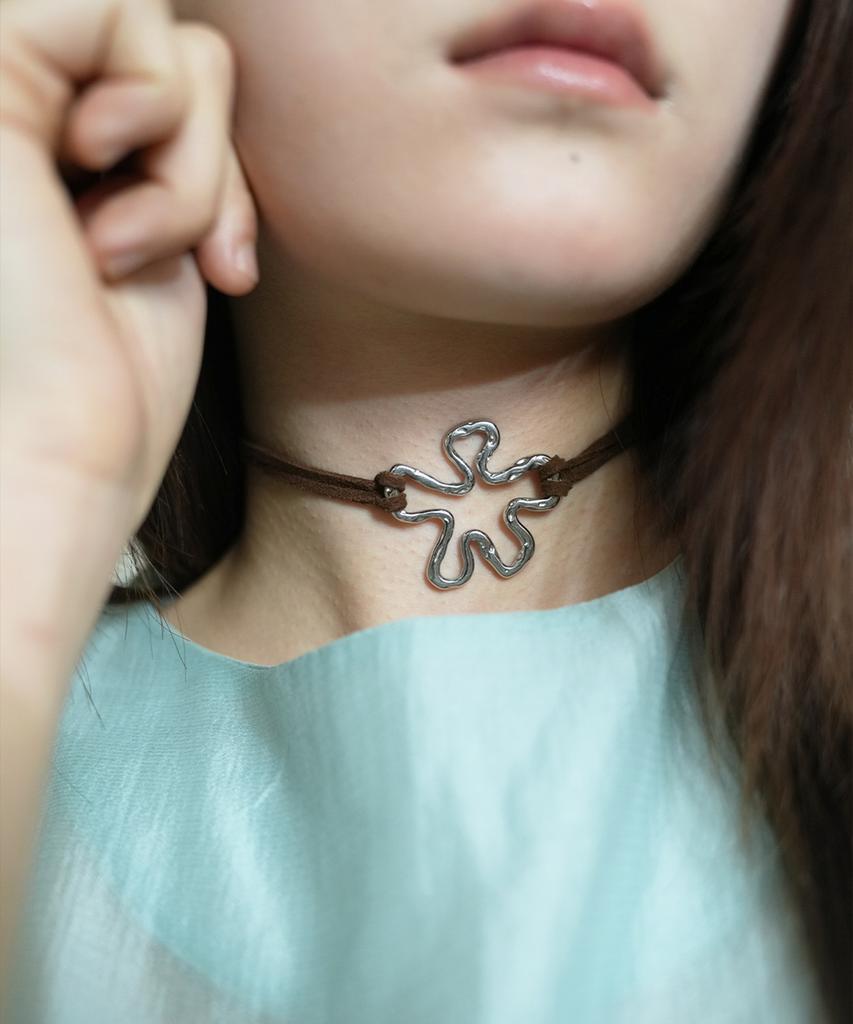 Boho Libertude Bloom Choker Necklace