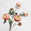 Decoração de casa – Flores e coroas artificiais