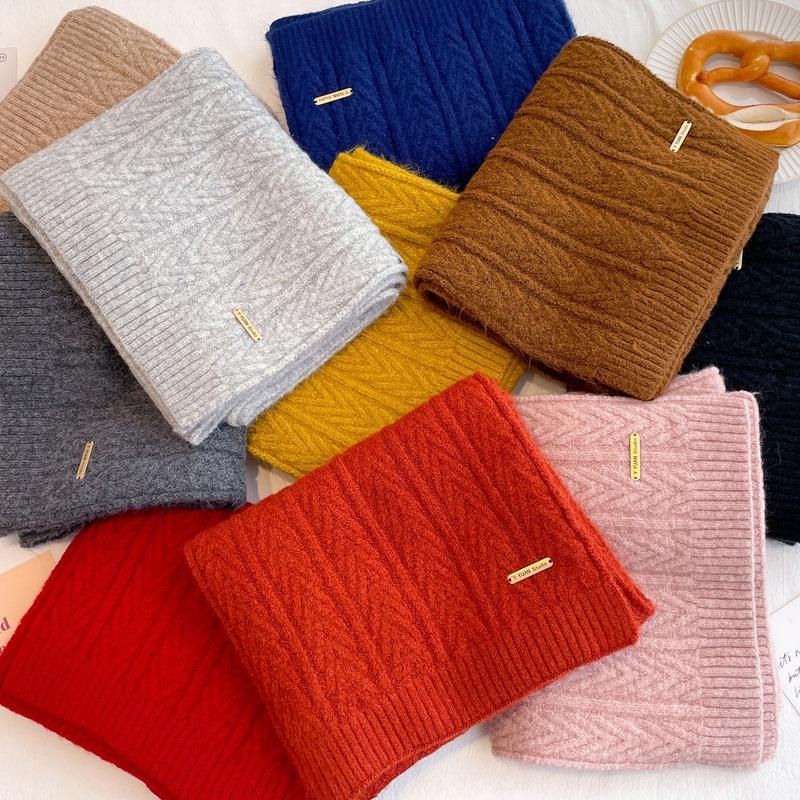 Wool knitted beige scarf, winter girls' new high-end versatile scarf neck protection couple