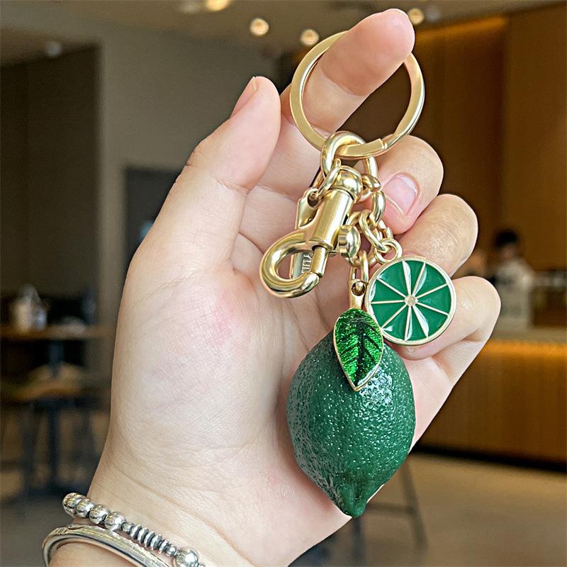 

2025 Позолоченный лимонный брелок, подвеска для сумки, брелок, модная персонализированная подвеска для сумки, аксессуары для ключей, цепочка для сумки