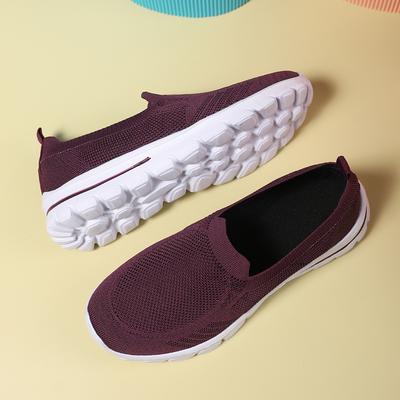 Zapatos planos casuales para mujer Zapatos ligeros para caminar al aire libre Zapatos de malla transpirable cómodos de verano Zapatos huecos nuevos