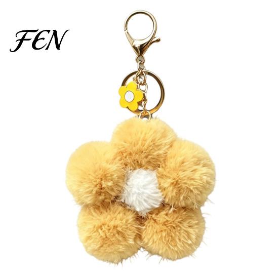 Handbags Decorative Accessory Plush Flower Keychain for Backpack, Fuzzy Floral Keyring Key Holder Bag Charm, Women Girls Ornament