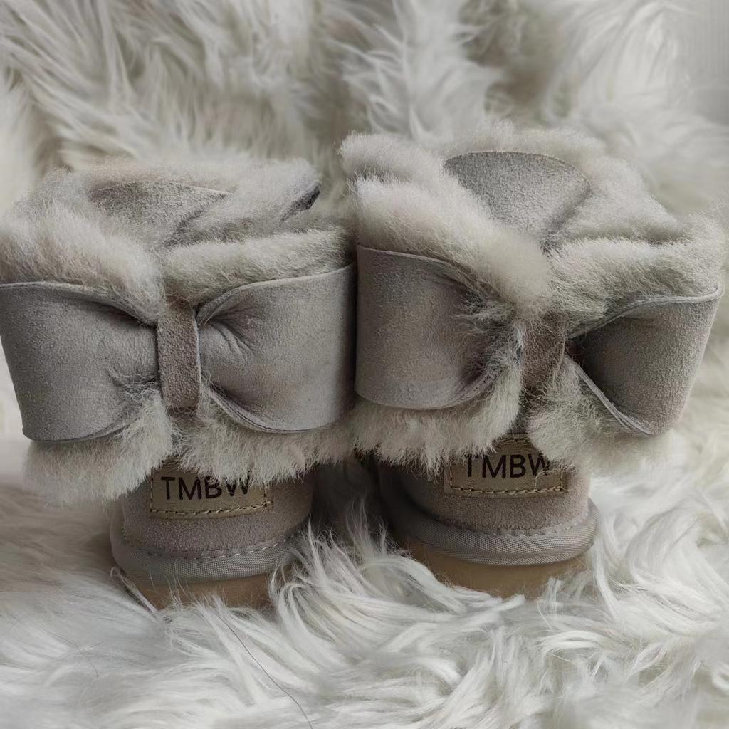 New Warm 2024 New Real Sheepskin Handmade Waterproof Girls Boots Winter Fur Warm Kids Snow Boots For Girls Brand Children Shoes