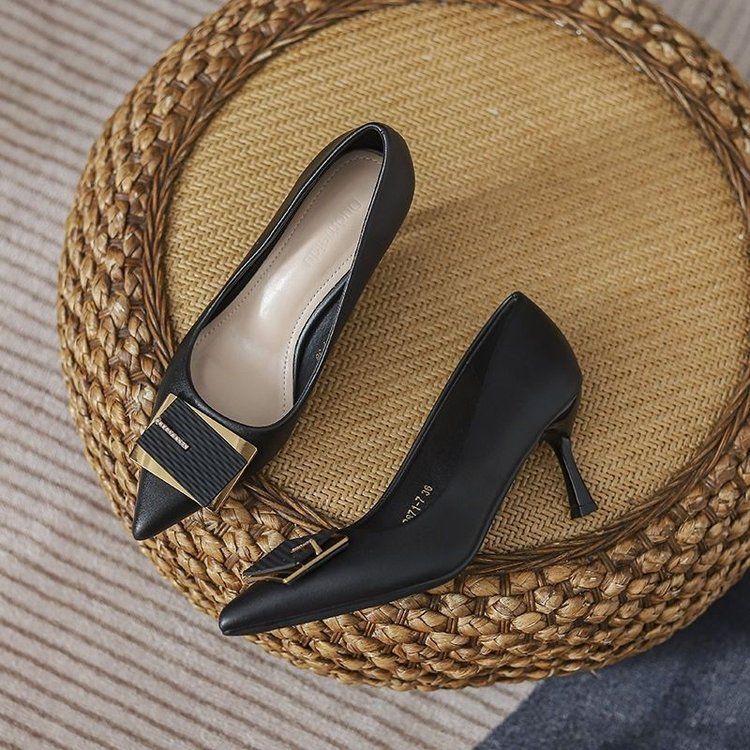 

French niche high-end single shoes for women s 2025 spring and autumn new thin heels pointed work shoes square buckle temperament high heels 40