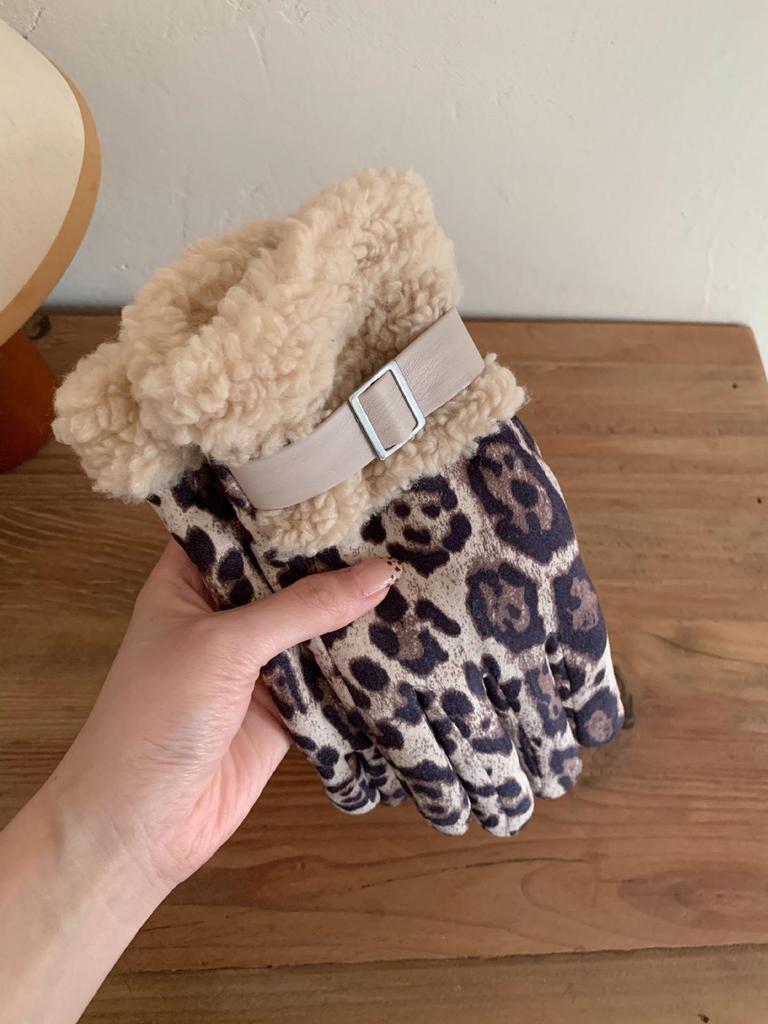 Women's Winter PU Leather Touchscreen Gloves – Fashionable, Windproof & Warm for Outdoor Cycling