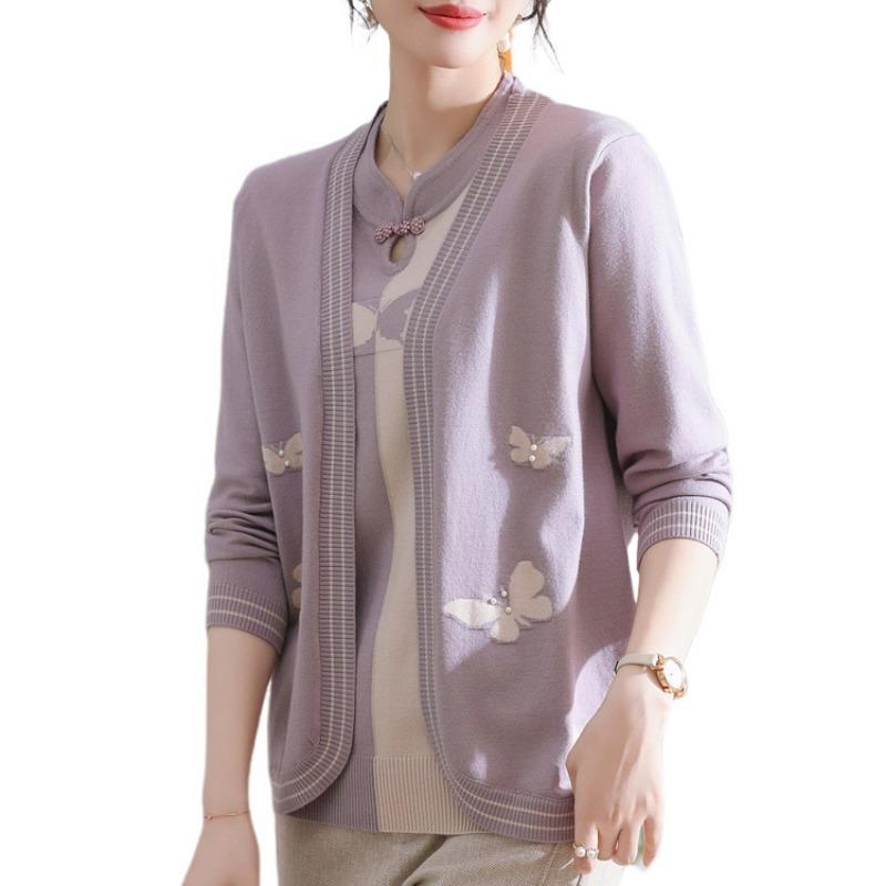 Middle-aged and Old Spring and Autumn Thin Cardigan Middle-aged Suit Mother Knitted Sweater Autumn Two-piece Sweater Women's Bottoming Shirt
