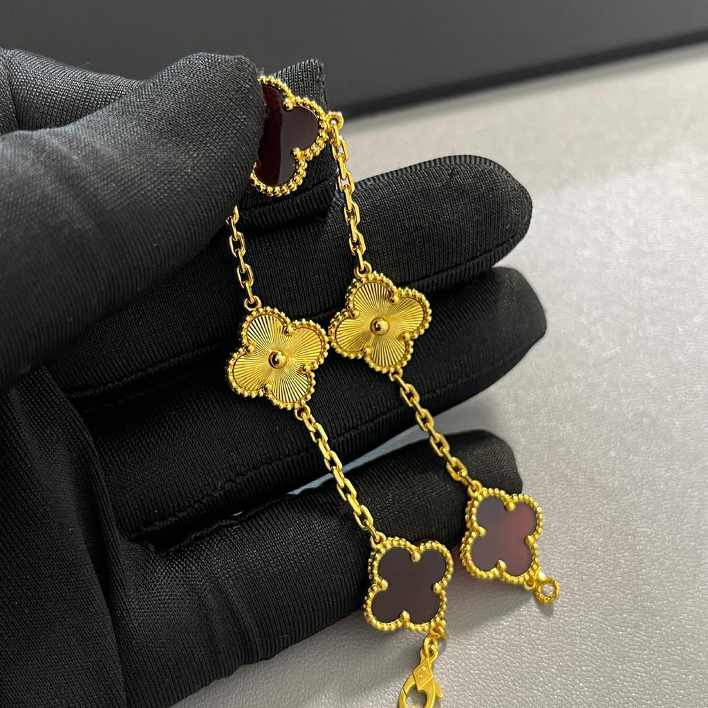 Gold Four-Leaf Clover & Five-Flower Pendant Necklace, 18K Plated, Elegant Gift for Her