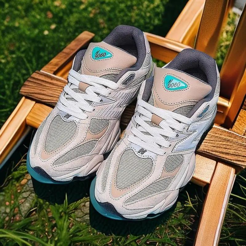 

Унісекс Зручні черевики Мартін, Спортивне взуття на м якій підошві для різноманітного, Повсякденного носіння Жіноче взуття Кросівки для ходьби 42