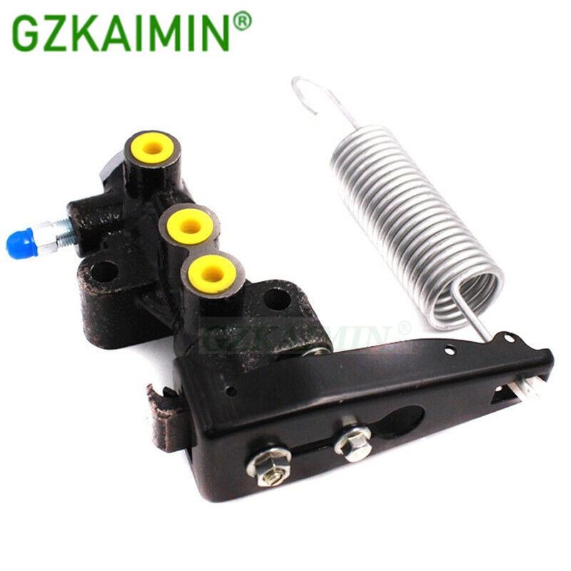 GZKM OEM MB618321 Brake Load Sensing Valve Compensator For Mitsubishi L200 K74T K34T 4D56 1998-2006