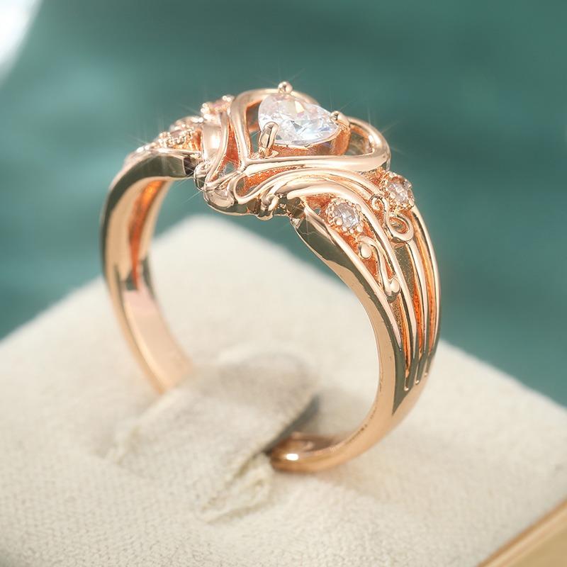 Sparkling Inlaid White CZ Heart Women's Ring Exquisite Rose Gold Color Hand Carving Daily Wear Party Jewelry Anniversary Gift