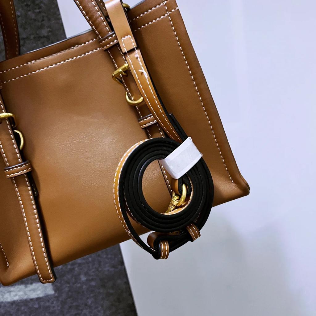 Leather Shoulder Bag for Women Mini Bag Versatile Crossbody Casual and Versatile