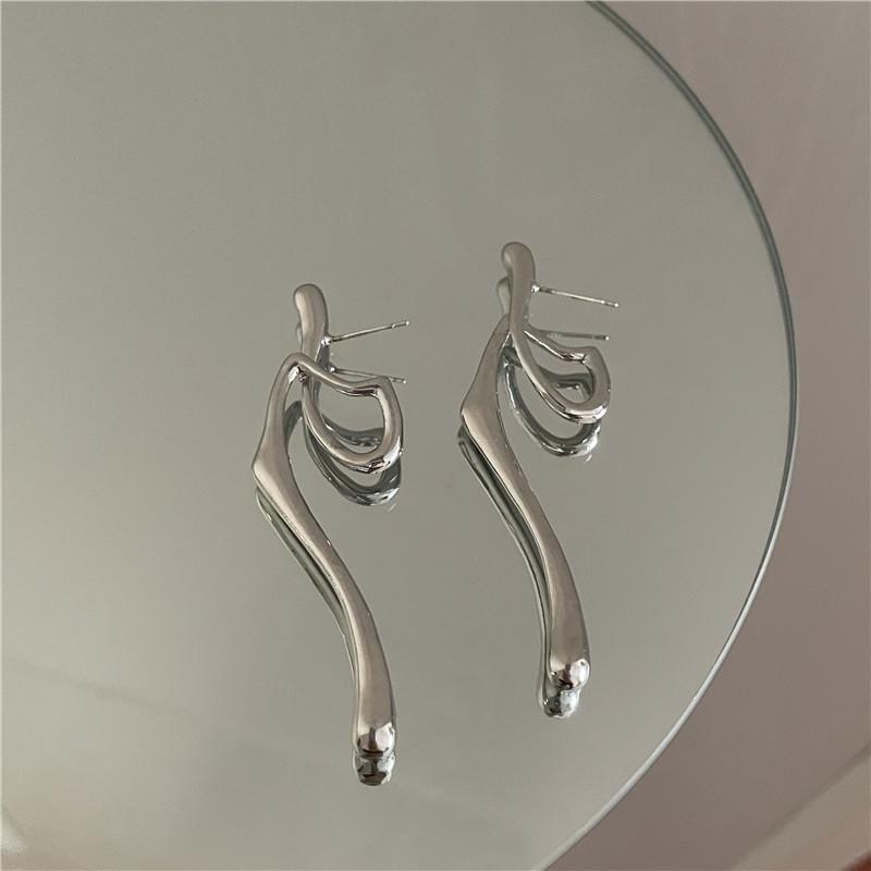 Trend Plain Circle Circle Earrings Ins Style Simple Retro Personalized Earrings Fashion Versatile Temperament Earrings Women