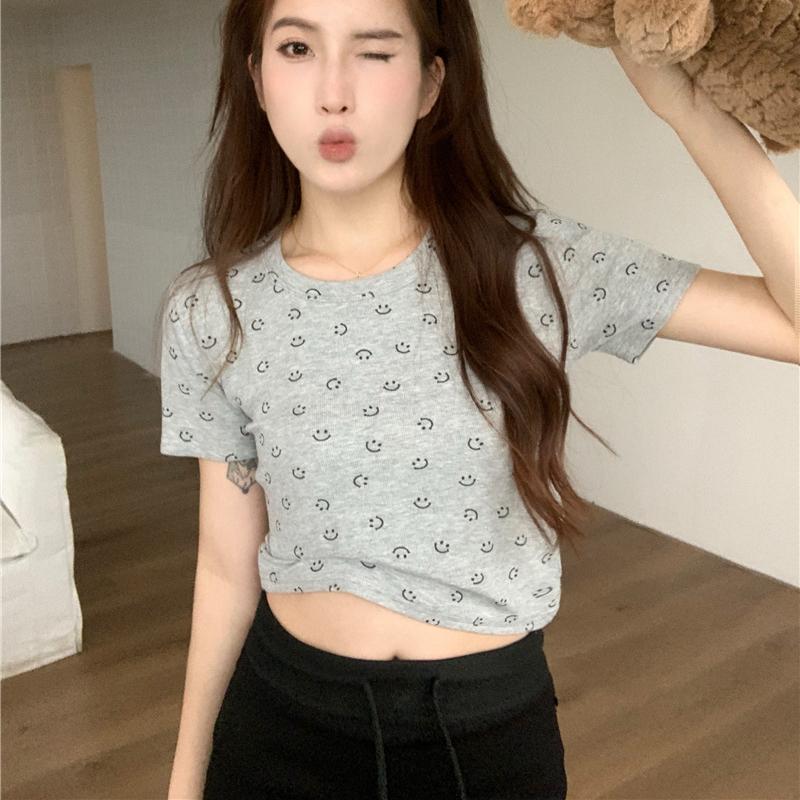 Moda coreana gris blanco Camisetas de mujer verano manga corta cuello redondo casual ajustadas estampado gráfico camiseta corta para mujer y2k Tops Ropa