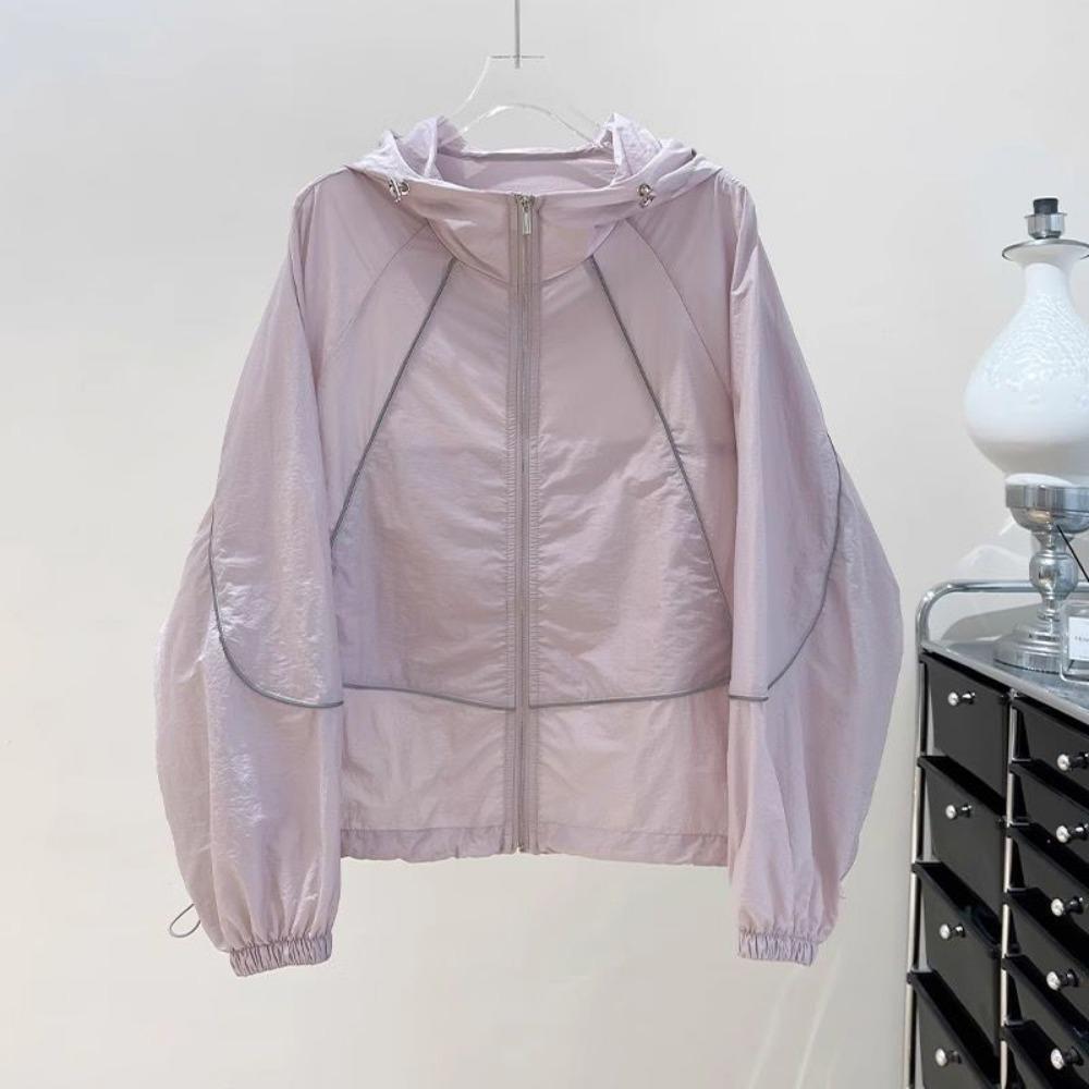 Breathable Hooded Sunscreen Apparel for Women – Summer Lightweight Jacket, Loose-Fit Sun-Protective Clothing and Air-Conditioning Cardigan