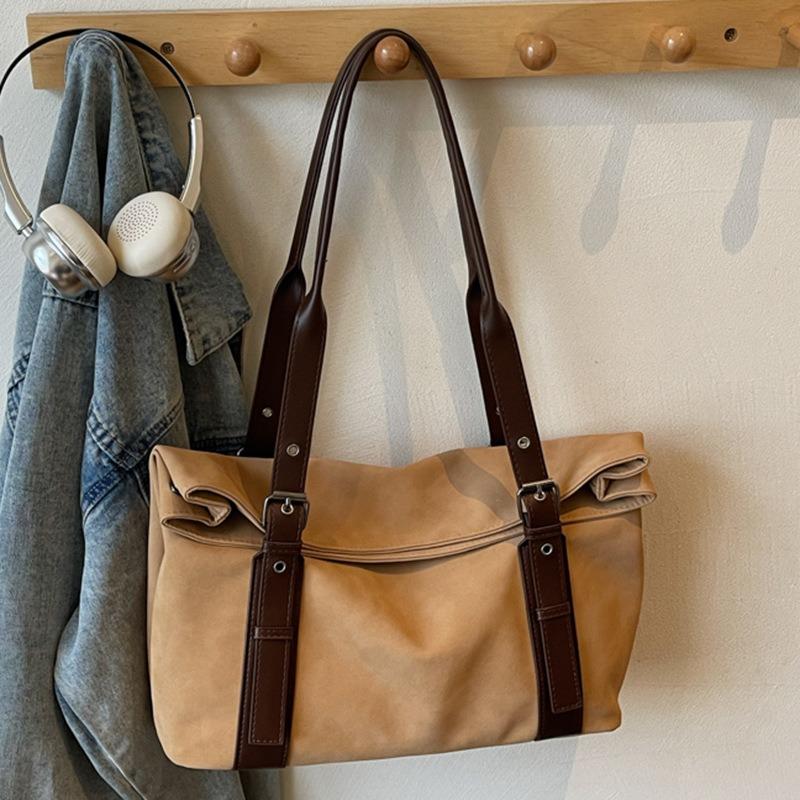 New retro suede women's large-capacity commuter shoulder bag high-value fashionable casual underarm bag women
