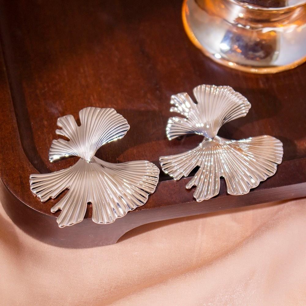 Metal Big Plant Earrings Silver/Gold Leaves Ear Studs Trendy Metal Ginkgo Leaf Earrings  Women