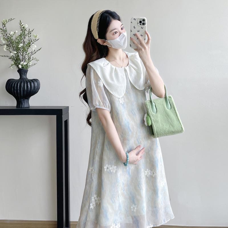 New Summer Maternity Dress: Embroidered, Loose, Slimming, Age-Reducing Design Medium