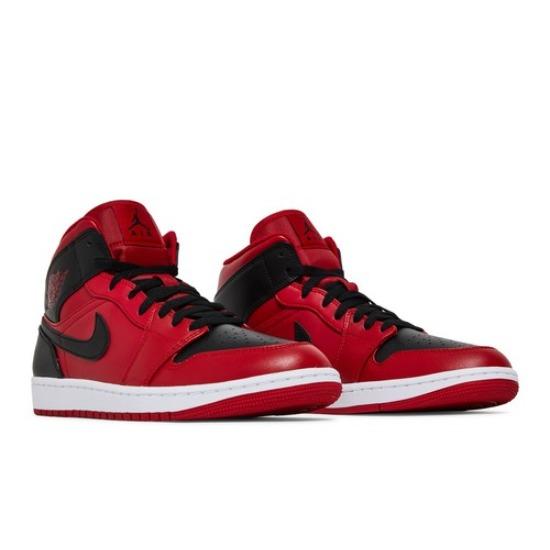 

Мужские ретро-кроссовки Air Jordan 1 Mid Reverse Bred 554724-660 EU 44 чёрный/красный