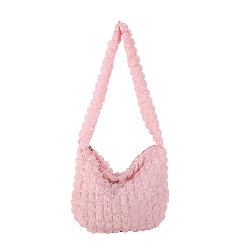 New women's bag, foreign gas, large-capacity cloud bag, bubble tote bag, commuting niche pleated casual puff shoulder bag.