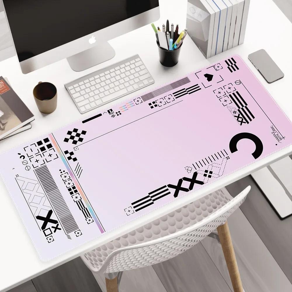 Computer Game CSGO Mouse Pad Computer Game Large Mouse Mat Gaming Mousepad Gamer Keyboard Pads Deskmat Rubber Carpet XXL 900X400
