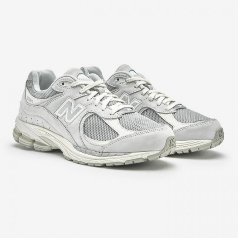 New Balance Sneakers U2002rap