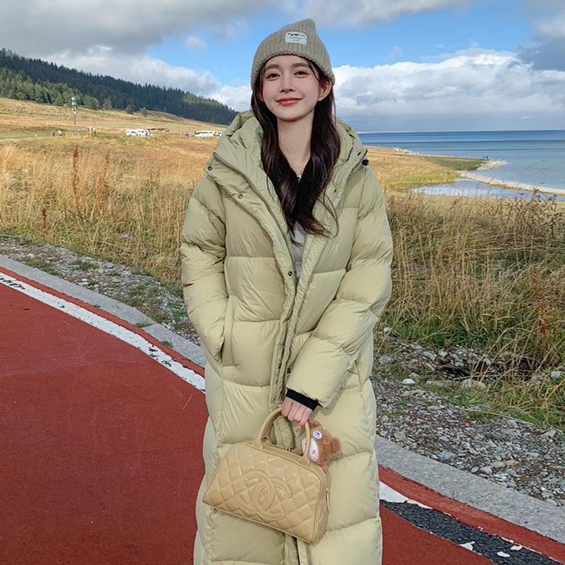 Super long knee down jacket women's white goose down winter 2025 Northeast extreme cold thickened warm big quilt jacket