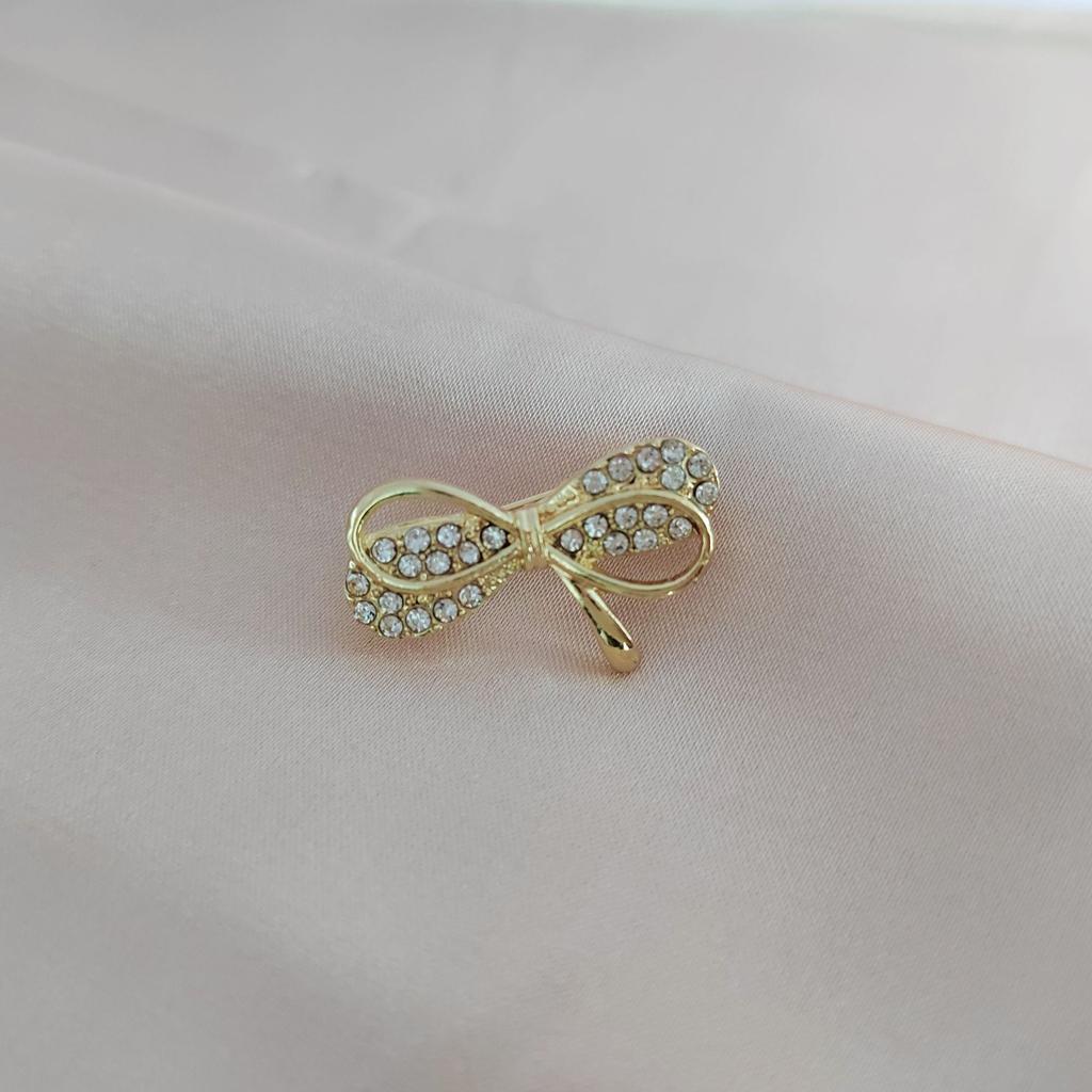 Bow Brooch Buckle Hanging Plating, High-End Temperament Decorative Buckle Fixed Clothes Accessories Women