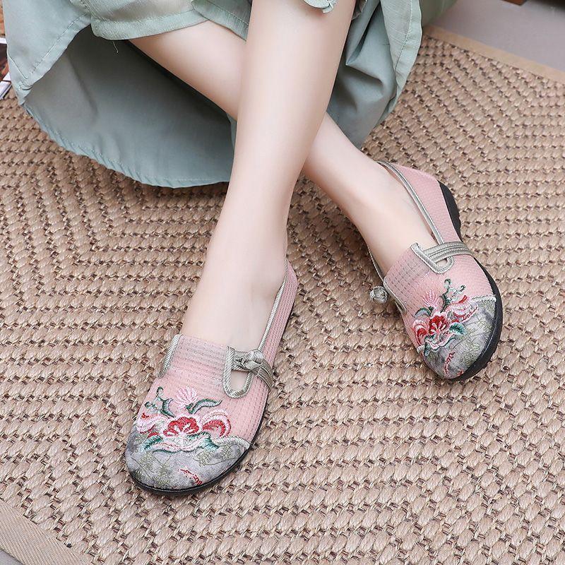 Summer Mesh Breathable Cloth Shoes for Women with Soft Soles Slip Resistant and Comfortable One Foot Embroidered Shoes