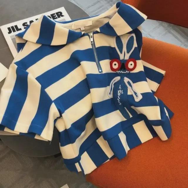 Women's Summer 2023 Casual Striped Two-Piece Suit: Short-Sleeve Top and Shorts for a Chic, Relaxed Style
