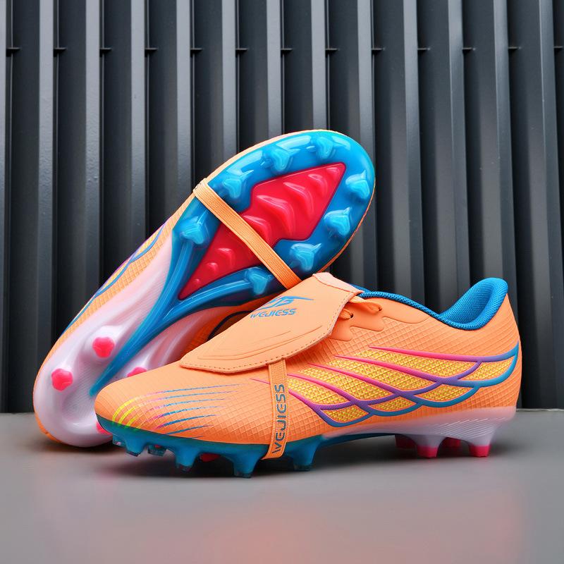 Fashion Hot-selling Low-top Football Shoes Men's and Women's Youth Football Shoes