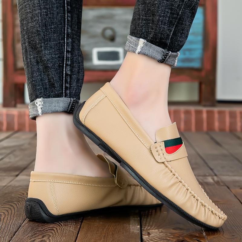 Fashion Men's Round Headed Casual Flat Bottomed Driving Luxury Loafers Light Outdoor Business Soft Soled Formal Shoes Zapatos De Hombre