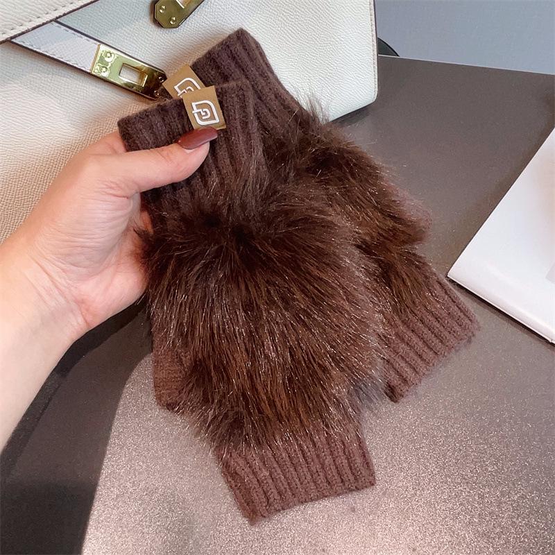 Leopard Print Plush Half-Finger Suede Gloves - Warm, Cute Winter Style for Students
