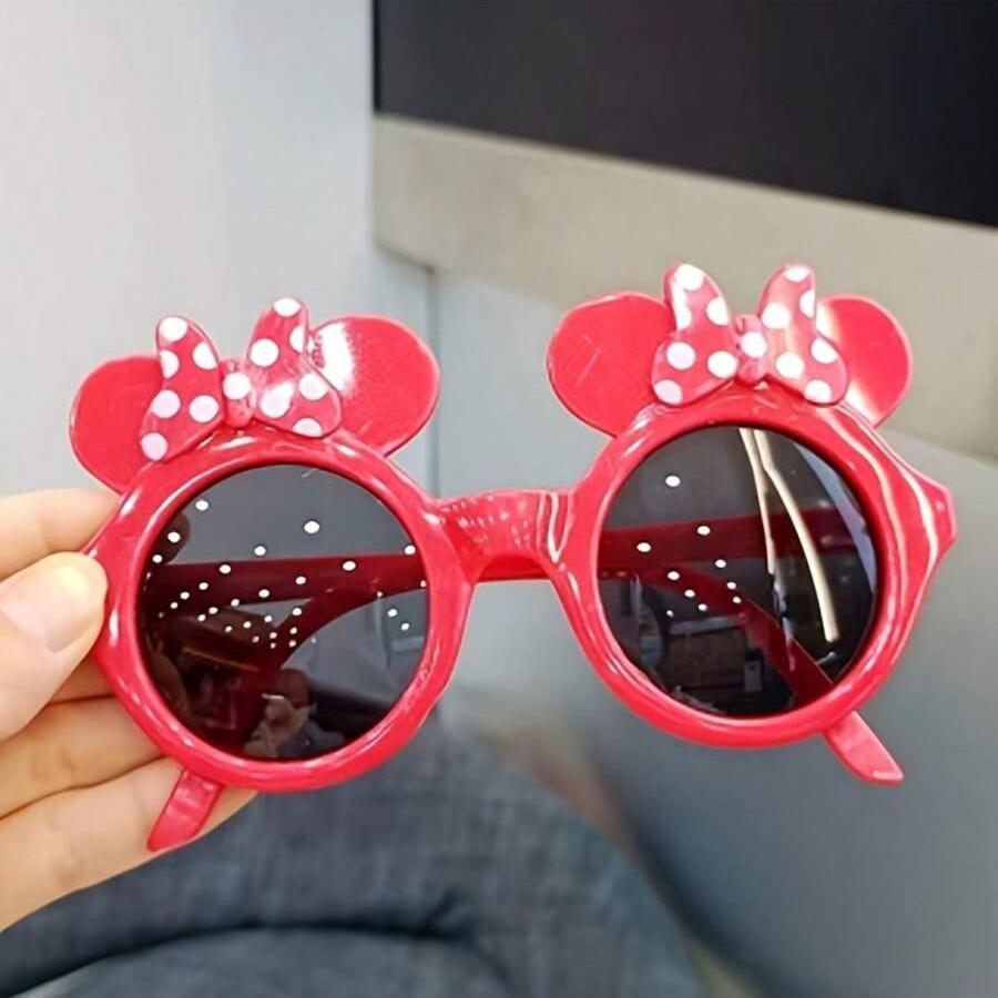 MINISO Minnie Mouse Cat Eye Fashion Glasses - Chic Fashion Party Accessories, Red and Black, Polka Dot Details, Plastic Frame